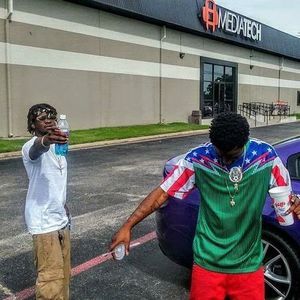 Meet your Posher, Aye